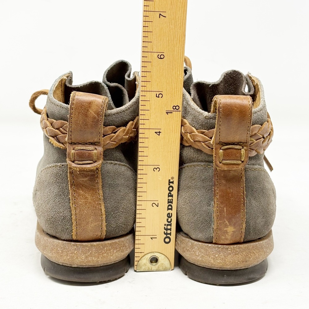 Born Mens Gray Suede Braided Leather Chukka Desert Boots Size 8/39 - Picture 9 of 15